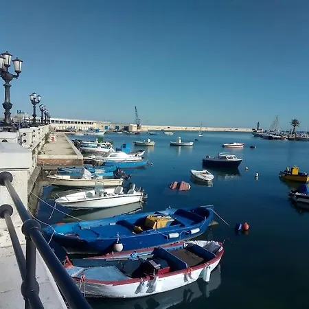 Warhol-bozzi 59 Appartement Bari