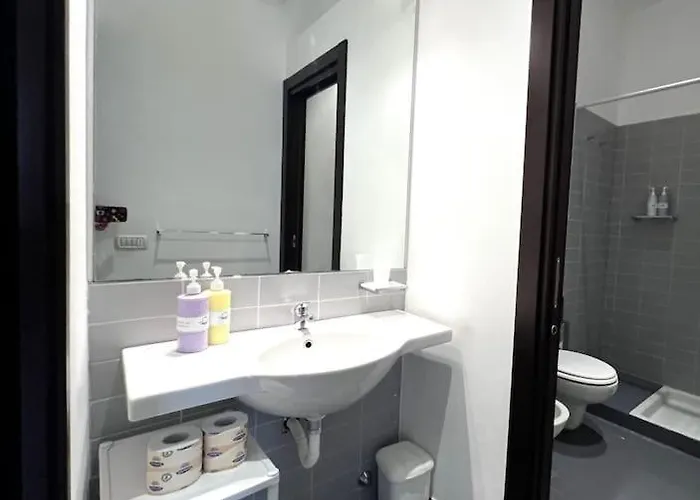 Apartment Warhol-bozzi 59 *